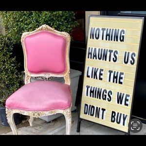 The pink velvet chair is not for sale because, unfortunately,  I didn’t buy it!
